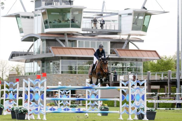 Egie of Colors - Janika Sprunger - 1