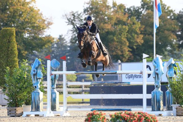 Denny Love della Caccia